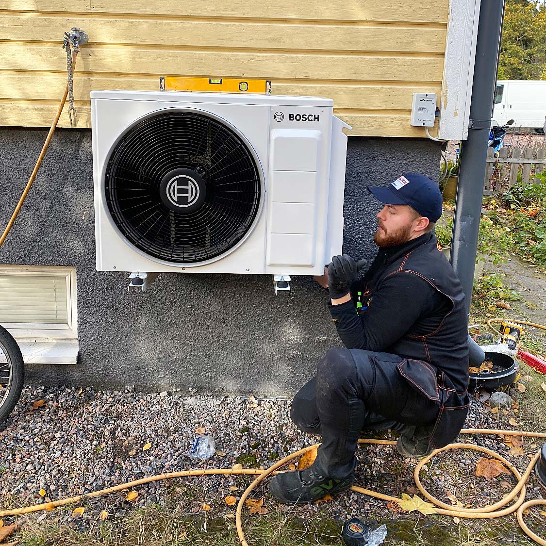 Air heat pump maintenance