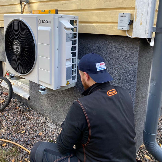 Certified installation of an air source heat pump